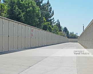 Photo 3 of Derrel-s Mini Storage - 1191 East Nees Avenue, Fresno, CA