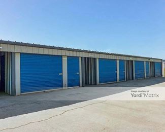 Photo 1 of Purely Storage - 1236 West 13th Street, Merced, CA