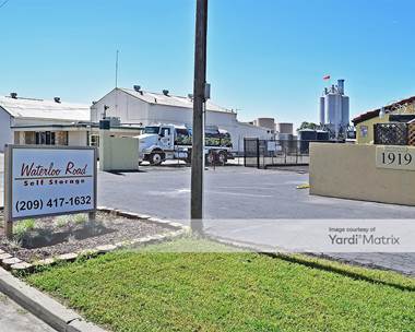 Storage Units for Rent available at 1919 North Broadway Avenue, Stockton, CA 95205
