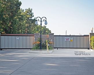 Photo 2 of Derrel-s Mini Storage - 3502 West San Jose Avenue, Fresno, CA
