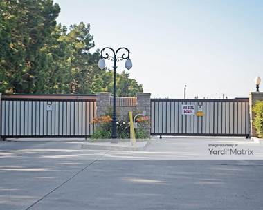 Storage Units for Rent available at 3502 West San Jose Avenue, Fresno, CA 93711