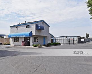 Photo 1 of Yosemite Self Storage - 117 Creekwood Drive, Modesto, CA