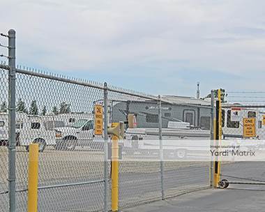 Storage Units for Rent available at 155 West Herndon Avenue, Clovis, CA 93612