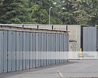 Photo 3 of Derrel-s Mini Storage - 155 West Herndon Avenue, Clovis, CA