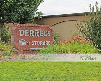 Photo 4 of Derrel-s Mini Storage - 7060 East Dakota Avenue, Fresno, CA