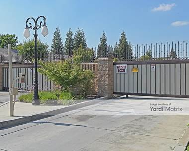 Storage Units for Rent available at 842 West China Grade Loop, Bakersfield, CA 93308
