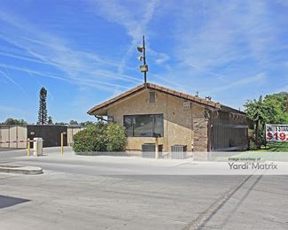 Photo 2 of Derrel-s Mini Storage - 2555 South Union Avenue, Bakersfield, CA