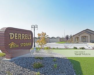 Photo 2 of Derrel-s Mini Storage - 10948 Snow Road, Bakersfield, CA