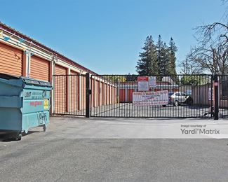 Photo 3 of Modesto Mini Storage - 2021 Standiford Avenue, Modesto, CA