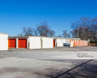 Photo 3 of Public Storage - 8550 West 83rd Street, Justice, IL