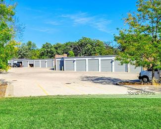 Photo 5 of Extra Space Storage - 1205 Milwaukee Avenue, Glenview, IL