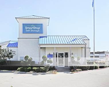Storage Units for Rent available at 1975 West Northwest Hwy, Dallas, TX 75220