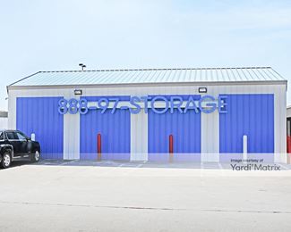 Photo 2 of Extra Space Storage - 1975 West Northwest Hwy, Dallas, TX