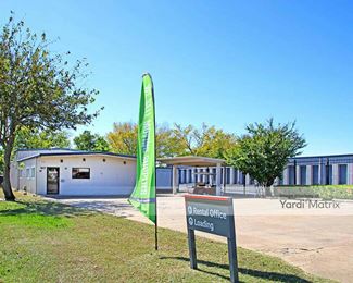 Photo 3 of Extra Space Storage - 1817 North Hampton Road, Desoto, TX