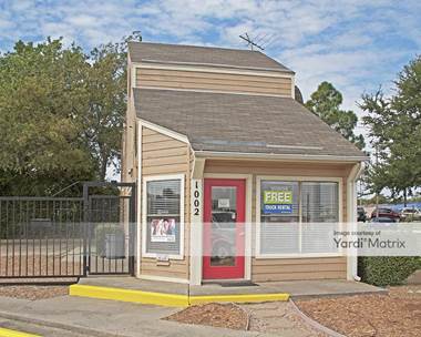 Storage Units for Rent available at 1002 Dallas Drive, Denton, TX 76205