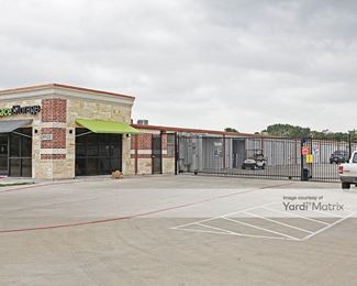 Photo 1 of Extra Space Storage - 730 East Wheatland Road, Duncanville , TX