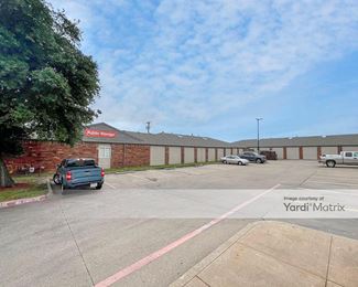 Photo 4 of Public Storage - 3417 North Beltline Road, Irving , TX