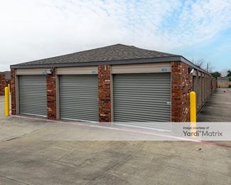 Photo 6 of Public Storage - 3417 North Beltline Road, Irving , TX