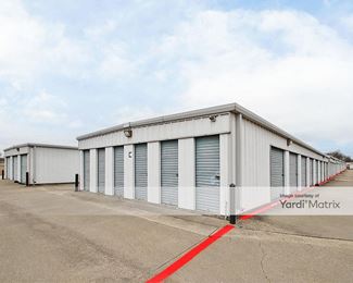 Photo 3 of Security Self Storage - 3537 North Highway 77, Waxahachie, TX