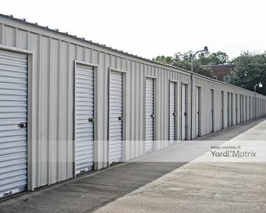 Storage Units for Rent available at 211 Ferris Avenue, Waxahachie, TX 75165