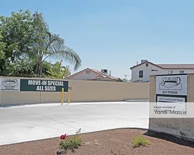 Storage Units for Rent available at 2022 County Line Road, Delano, CA 93215