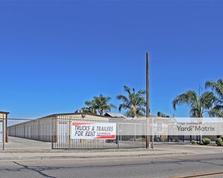 Photo 3 of Lock-Leave Self Storage - 1366 North Crawford Avenue, Dinuba, CA