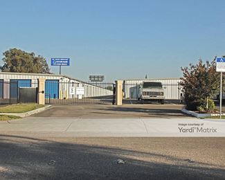 Photo 4 of Purely Storage - 699 Green Sands Avenue, Atwater, CA
