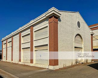 Photo 2 of CubeSmart Self Storage - 1844 Cherry Avenue, Fresno, CA