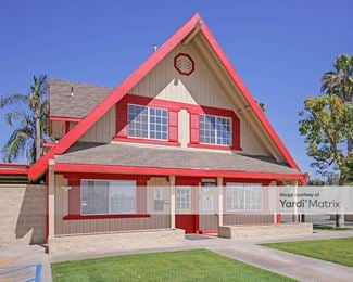 Photo 1 of SecurCare Self Storage - 711 Weedpatch Hwy, Bakersfield, CA