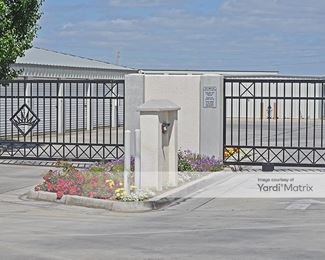 Photo 2 of Empire Storage - 5695 West Bullard Avenue, Fresno, CA