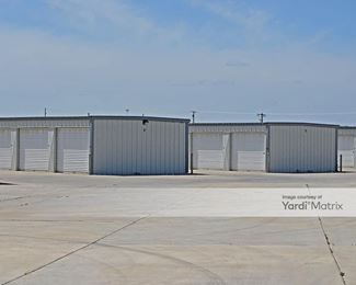 Photo 4 of Empire Storage - 5695 West Bullard Avenue, Fresno, CA