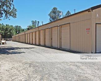 Photo 2 of Oakhurst Self Storage - 40820 Winding Way, Oakhurst, CA