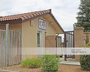 Storage Units for Rent available at 491 Herndon Avenue, Clovis, CA 93612