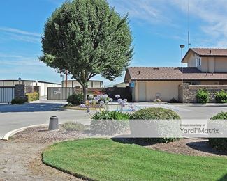Photo 2 of Derrel-s Mini Storage - 2425 North Santa Fe Avenue, Merced, CA
