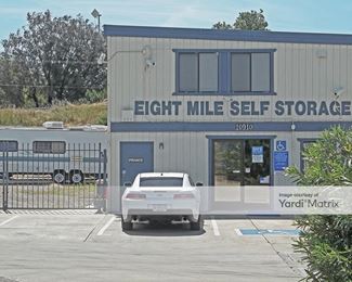 Photo 4 of Eight Mile Self Storage - 10910 North Highway 99, Lodi, CA