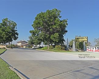 Photo 1 of Derrel-s Mini Storage - 13952 Rosedale Hwy, Bakersfield, CA