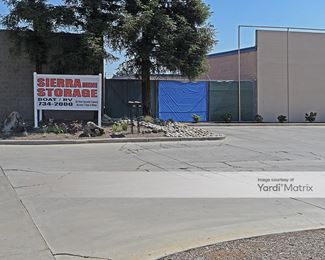 Photo 2 of Sierra Mini Storage - 555 South Lovers Lane, Visalia, CA