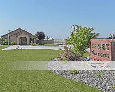 Storage Units for Rent available at 9001 Panama Lane, Bakersfield, CA 93311