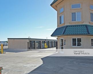Photo 2 of Extra Space Storage - 787 East 11th Street, Tracy, CA