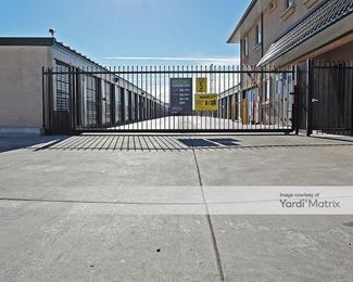 Photo 4 of Extra Space Storage - 787 East 11th Street, Tracy, CA