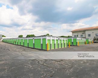 Photo 3 of Extra Space Storage - 919 Lincoln Hwy, Morrisville, PA