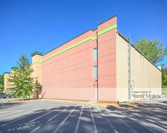 Photo 4 of Extra Space Storage - 1325 West Mallard Creek Church Road, Charlotte, NC