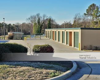 Photo 3 of Cardinal Self Storage - 513 South Maple Street, Graham, NC