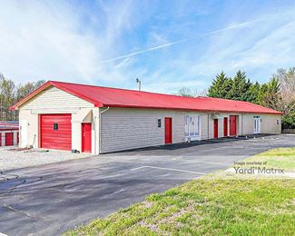 Photo 4 of 10 Federal Storage - 1977 Bethel Drive, High Point, NC
