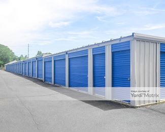 Photo 2 of Carneys Point Self Storage - 250 Broad Street, Carneys Point, NJ