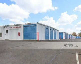 Photo 5 of Extra Space Storage - 1634 Mearns Road, Warminster, PA