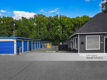 Photo 5 of Extra Space Storage - 318 Glassboro Road, Woodbury Heights, NJ