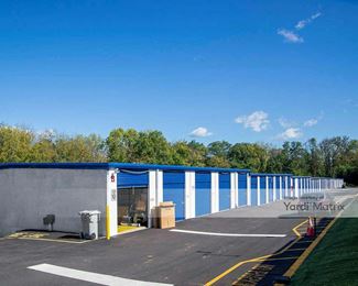 Photo 2 of 4 Storage - 947 Bethlehem Pike, Montgomeryville, PA