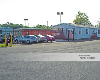 Photo 3 of 422 Spacemall Self Storage - 66 Brower Avenue, Phoenixville, PA