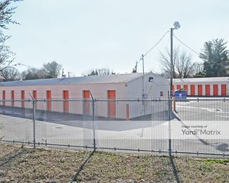 Photo 4 of Public Storage - 3206 North OHenry Blvd, Greensboro, NC